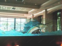 В магазинах и офисах